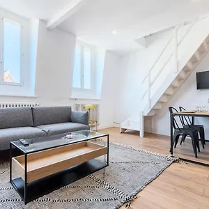 Duplex 2 Bedrooms 2 Bath Lille